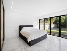 Images for Milverton Drive, Bramhall