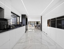 Images for Milverton Drive, Bramhall