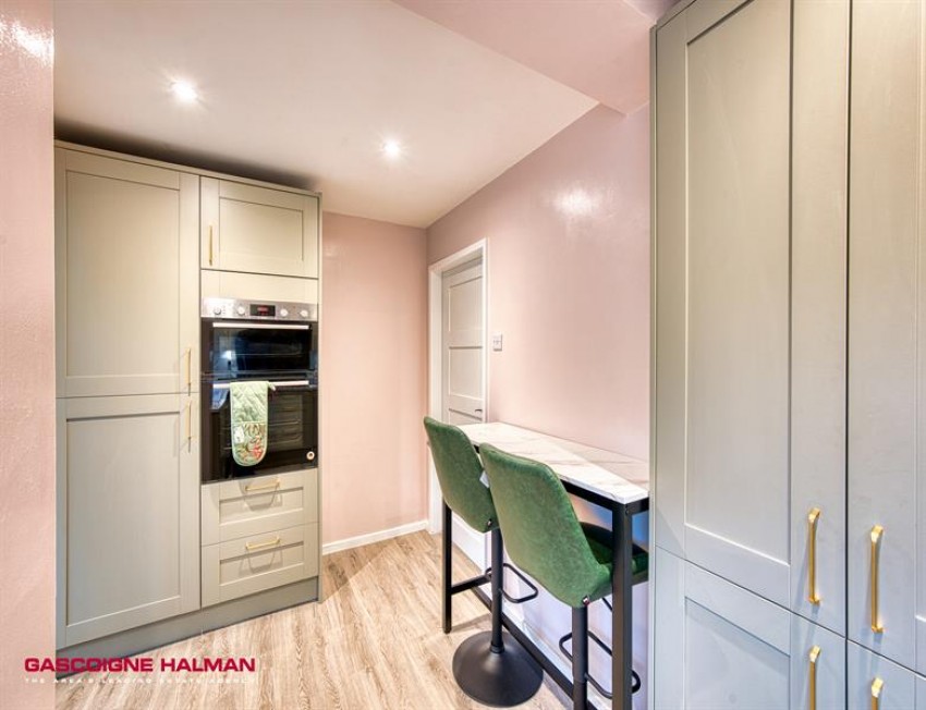 Images for Newbury Close, Cheadle Hulme