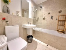 Images for Maple Court 145-14, Cross Street, Cross Street, Sale