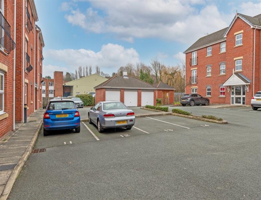 Images for Bridgewater Close, Frodsham