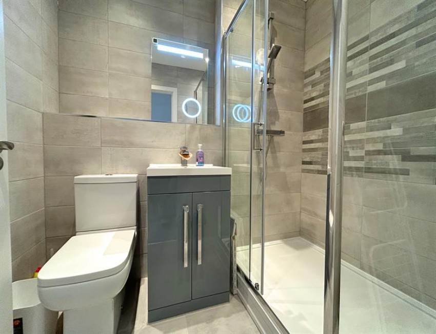 Images for Park Avenue, Sale