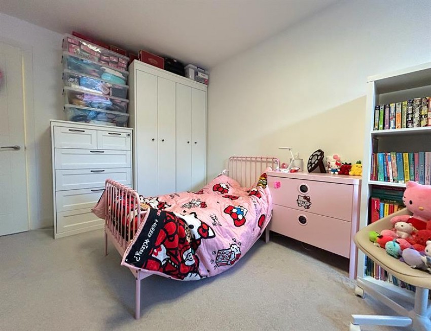 Images for Park Avenue, Sale