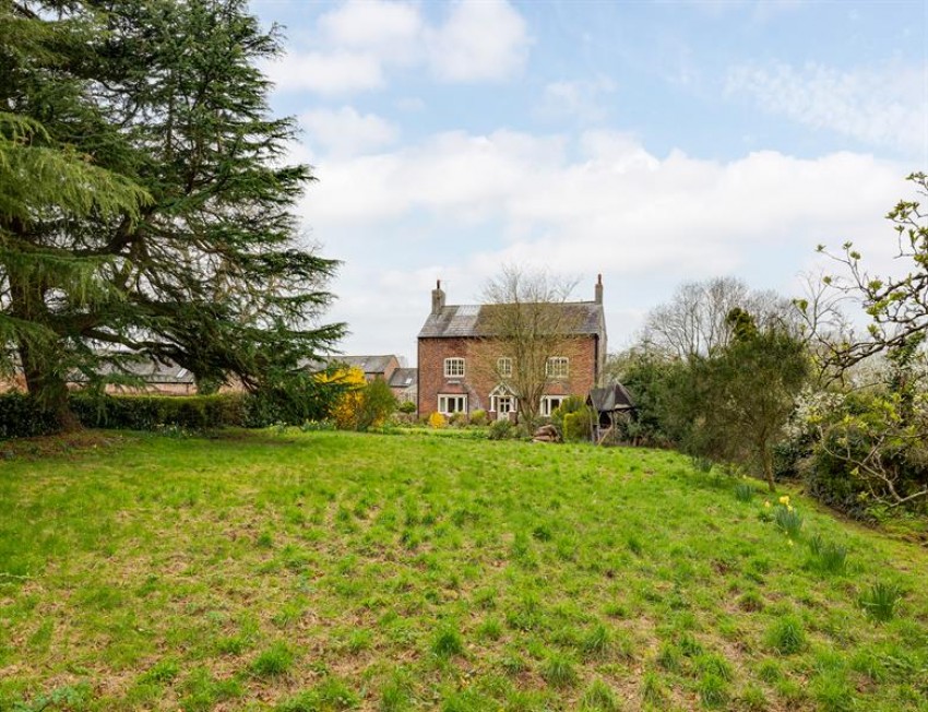Images for 5250 square feet farmhouse in Kelsall