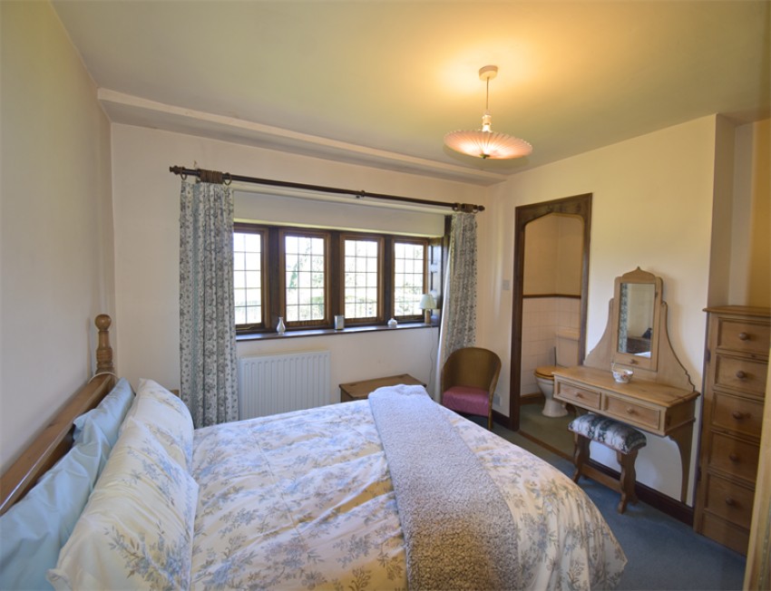 Images for Chapel-En-Le-Frith, High Peak