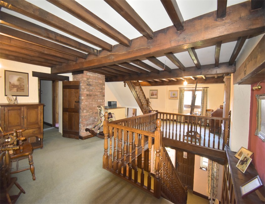 Images for Chapel-En-Le-Frith, High Peak