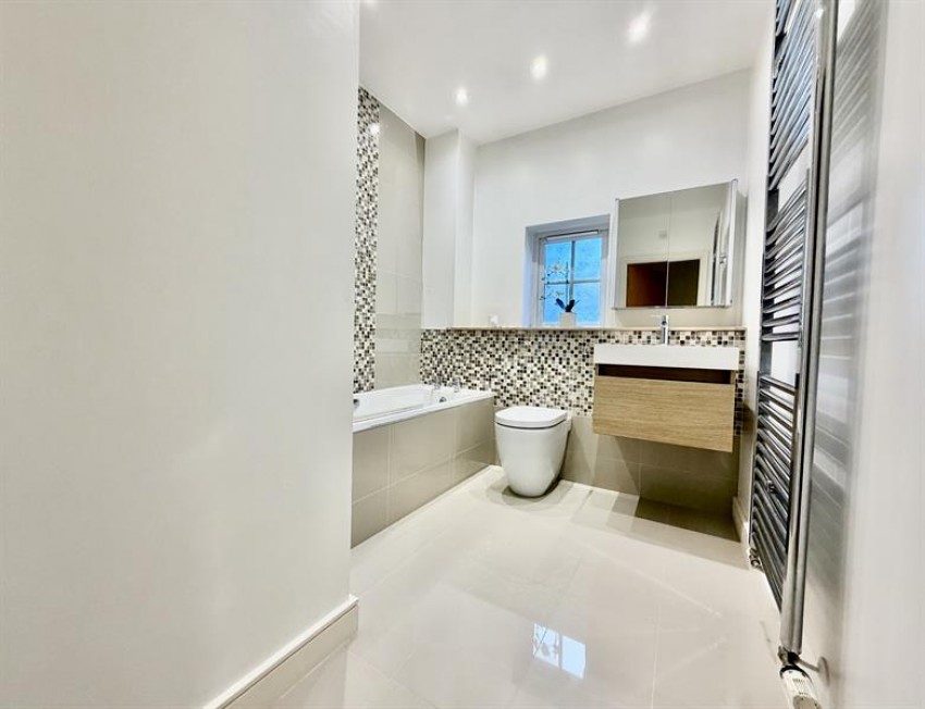 Images for Lynton Grove, Timperley, Altrincham