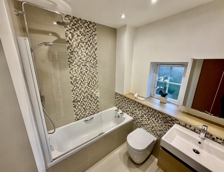 Images for Lynton Grove, Timperley, Altrincham