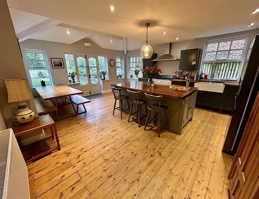 Images for Parrs Wood Road, East Didsbury