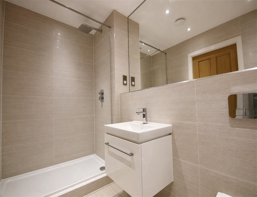 Images for South Courtyard Alderley Park