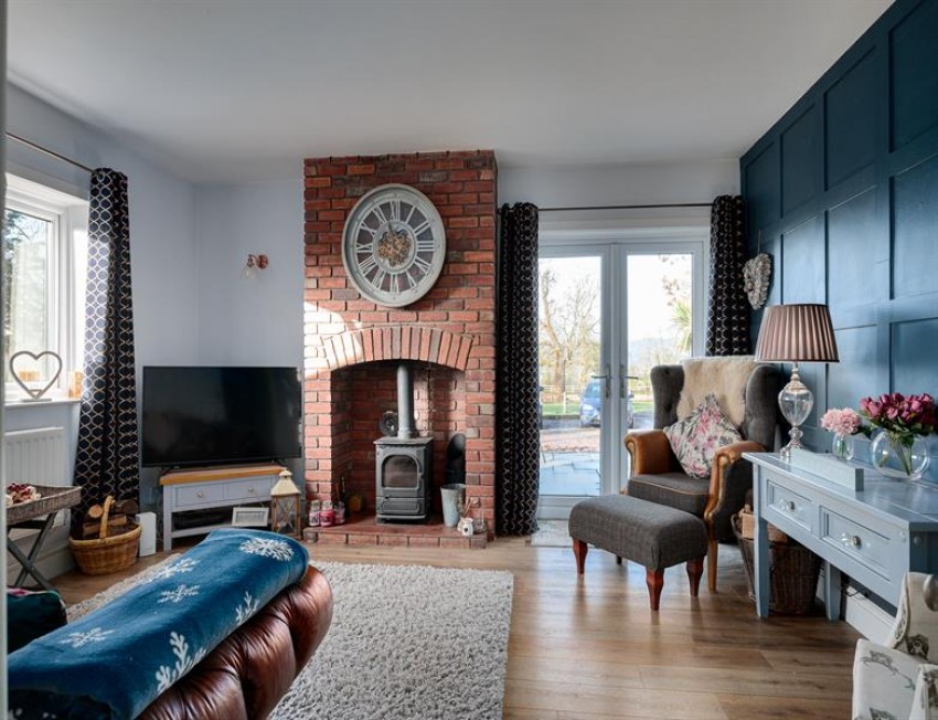 Images for  Refurbished family house with equestrian facilities in Ridley, Tarporley