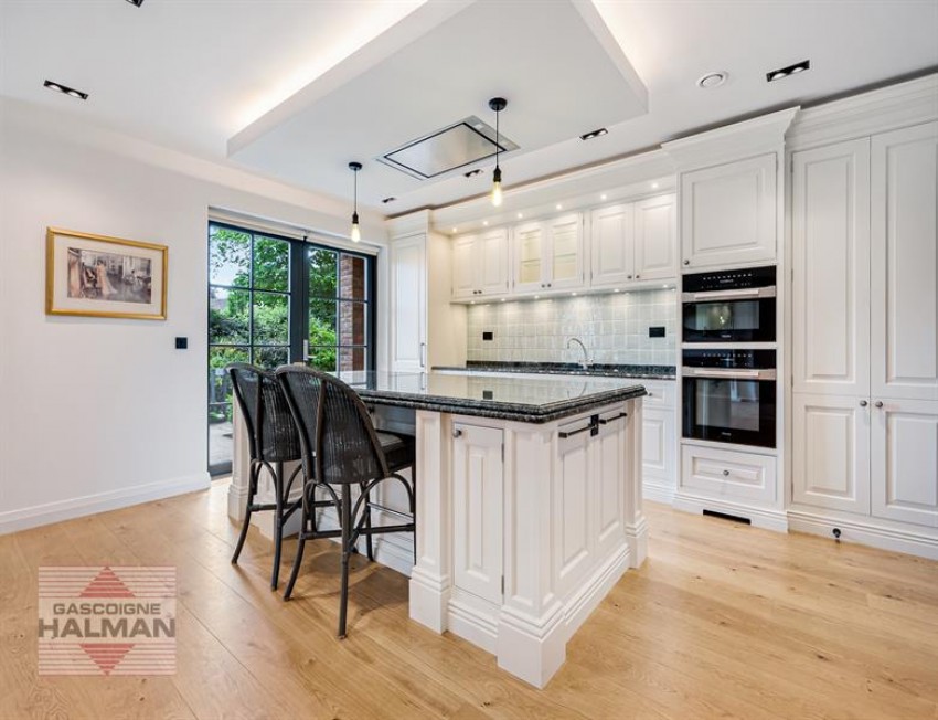 Images for Alderley Road, Wilmslow