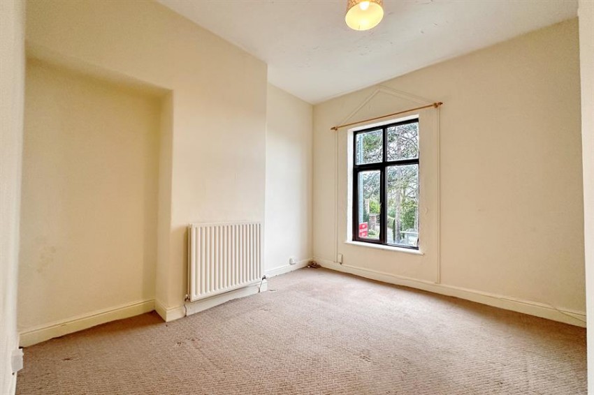 Images for London Road South, Poynton