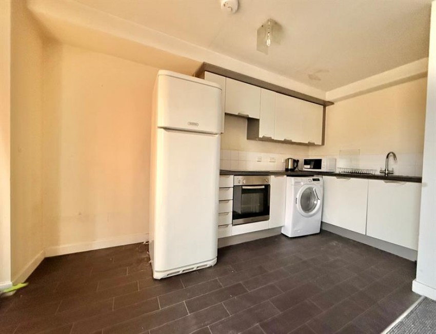 Images for Higher Cambridge Street, Manchester