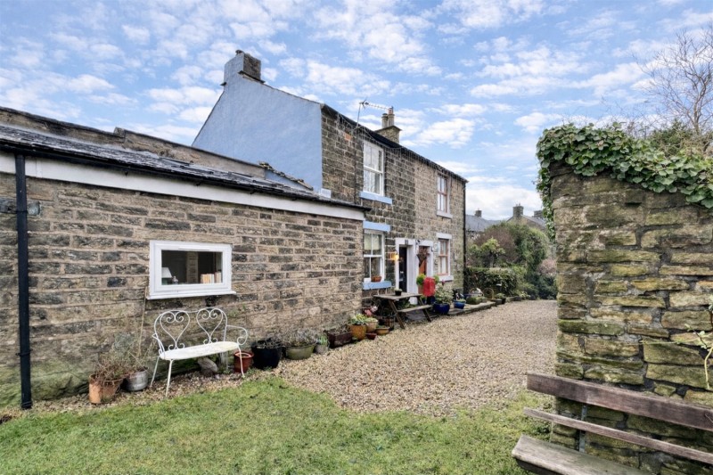 Jackson Street, Padfield, Glossop