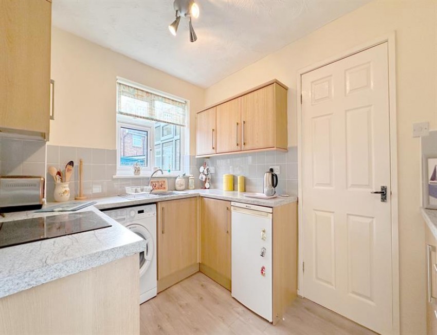 Images for Fielding Avenue, Poynton