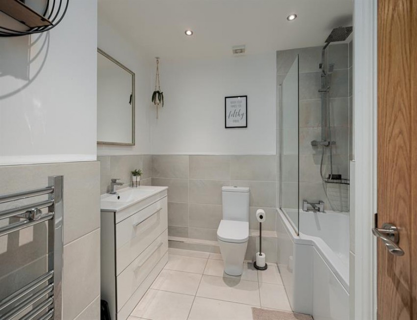 Images for Superb single storey apartment in Chester City