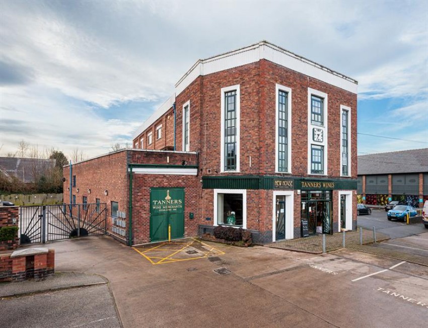 Images for Superb single storey apartment in Chester City