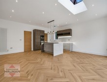 Images for 11 Brooklands Crescent, Sale