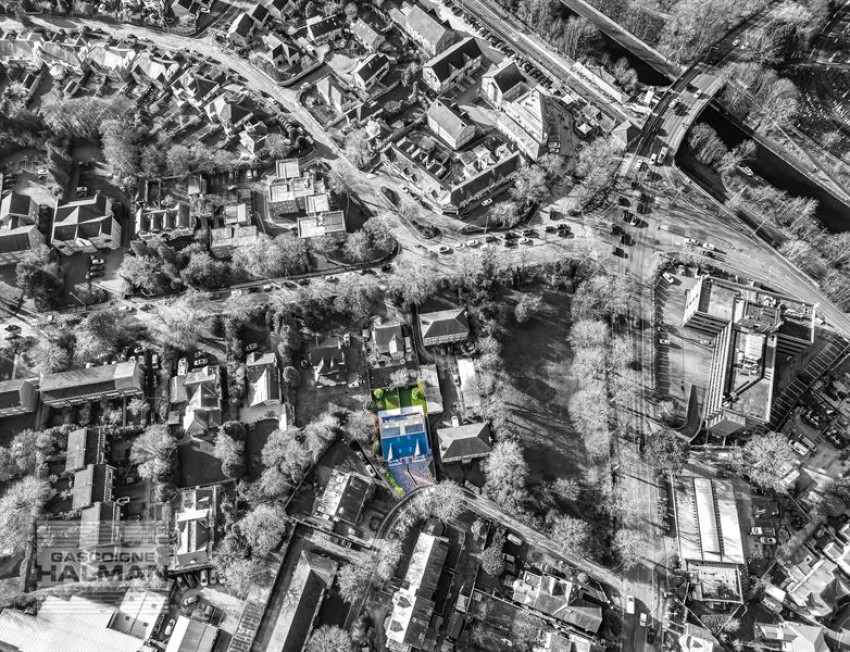 Images for 11 Brooklands Crescent, Sale