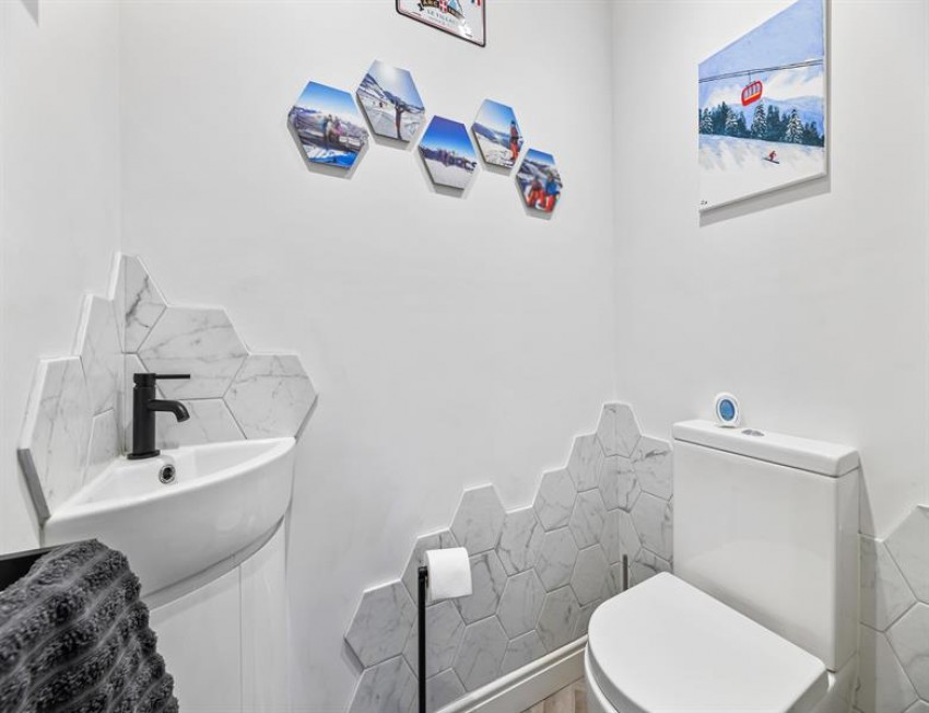 Images for Newmoore Lane, Runcorn