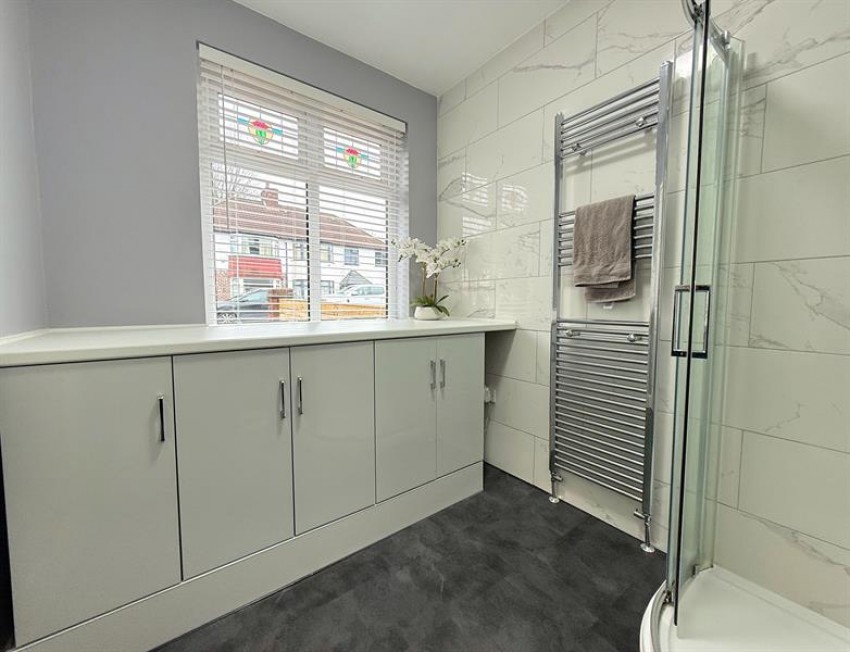 Images for Arcadia Avenue, Sale