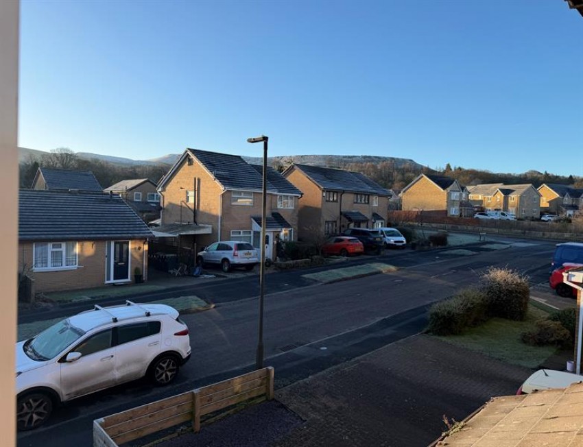 Images for Longmeade Drive, Chapel-En-Le-Frith, High Peak