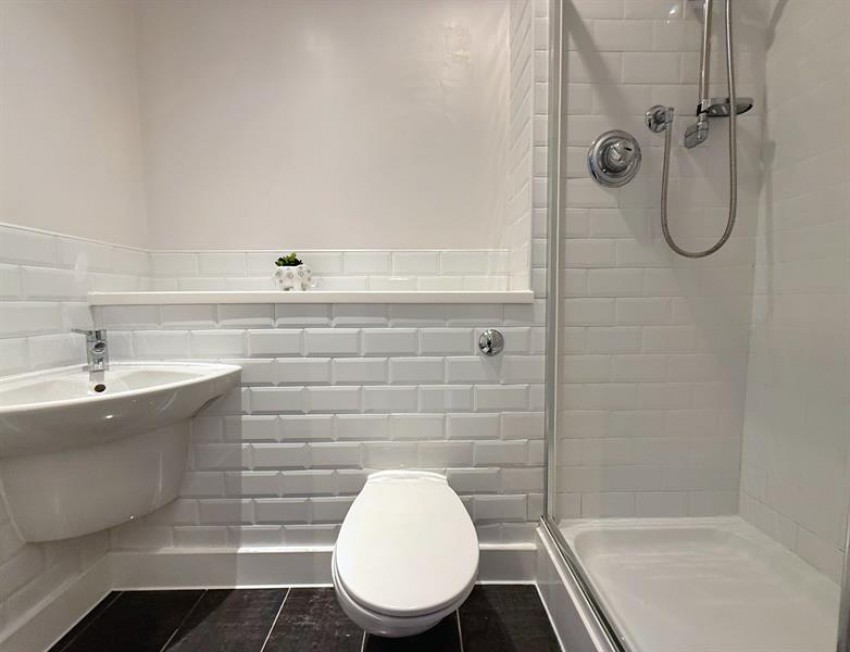 Images for Central 3, Wharf Road, Sale