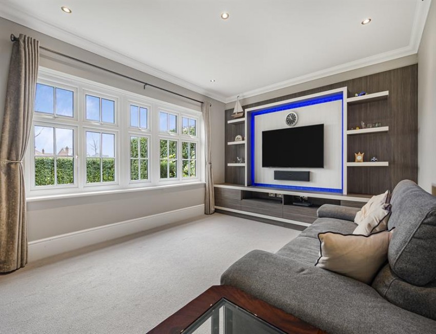Images for Shackleton Road, Woodford - A Prestigious Home with Substantial Planning 
