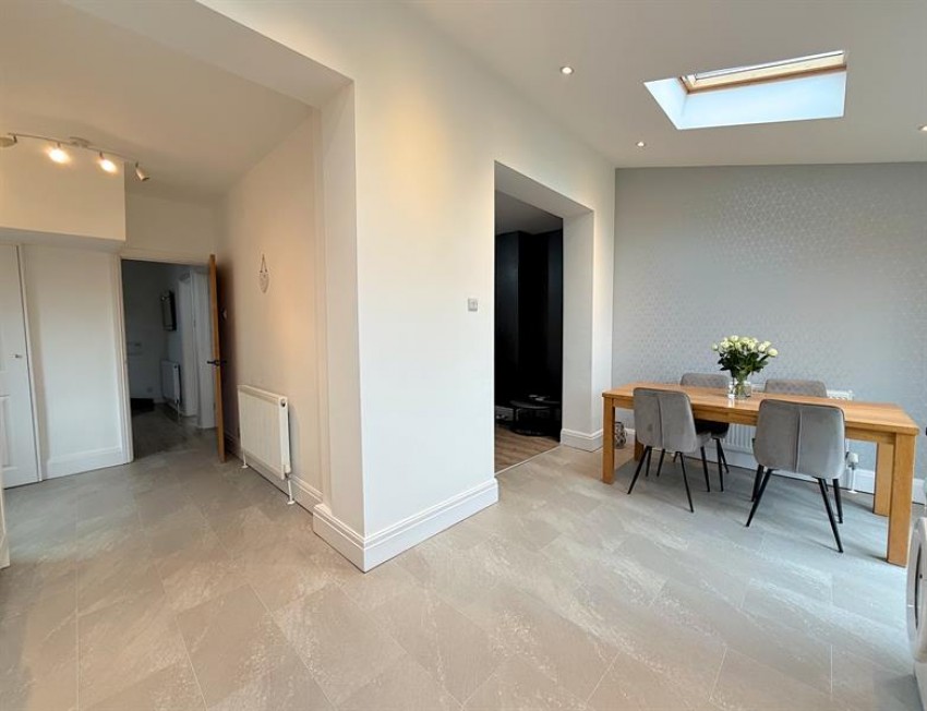 Images for Carrington Lane, Sale