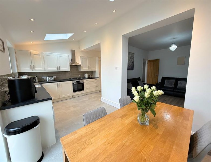 Images for Carrington Lane, Sale