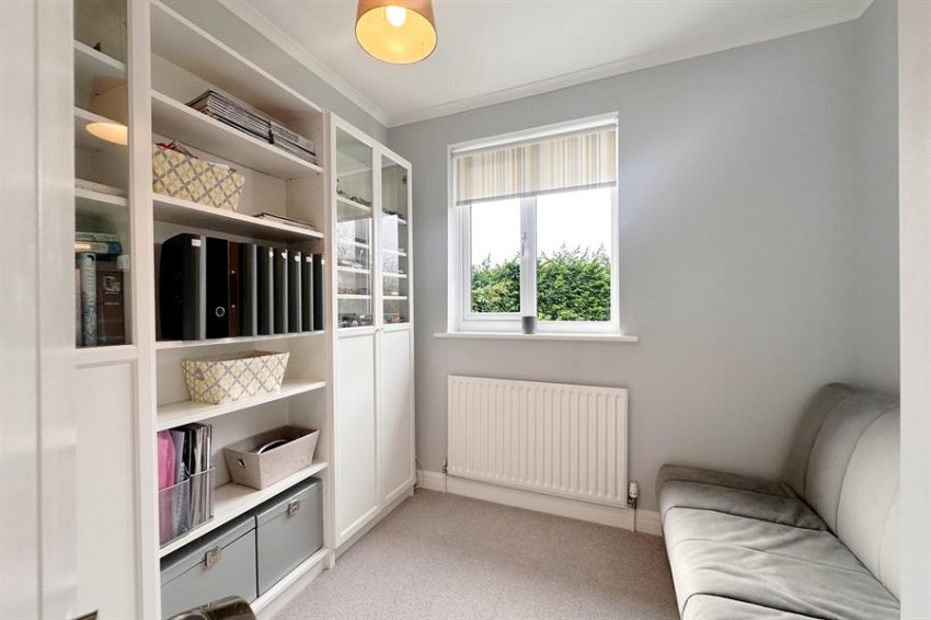 Images for Tewkesbury Close, Poynton