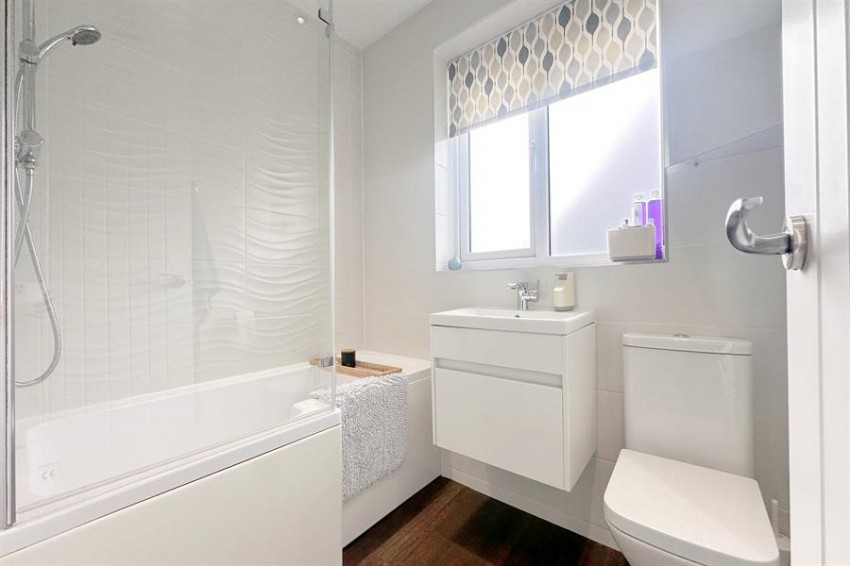 Images for Tewkesbury Close, Poynton