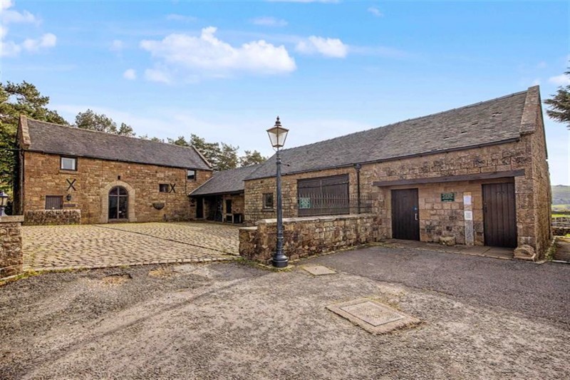 Paddock Barn Cottages, Upper Hulme, Leek