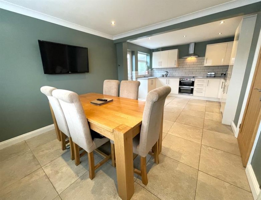 Images for 21 Branden Drive, Knutsford