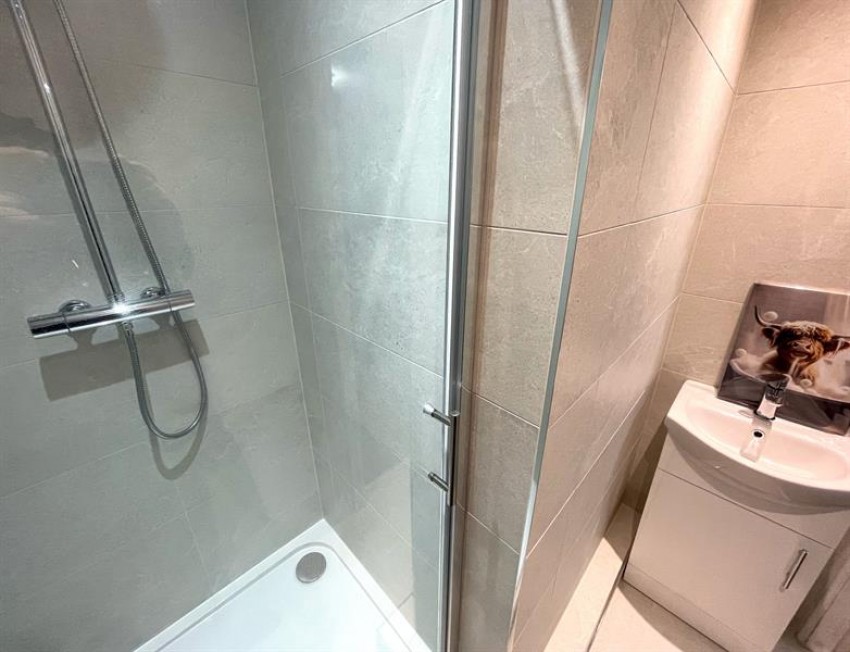 Images for 21 Branden Drive, Knutsford