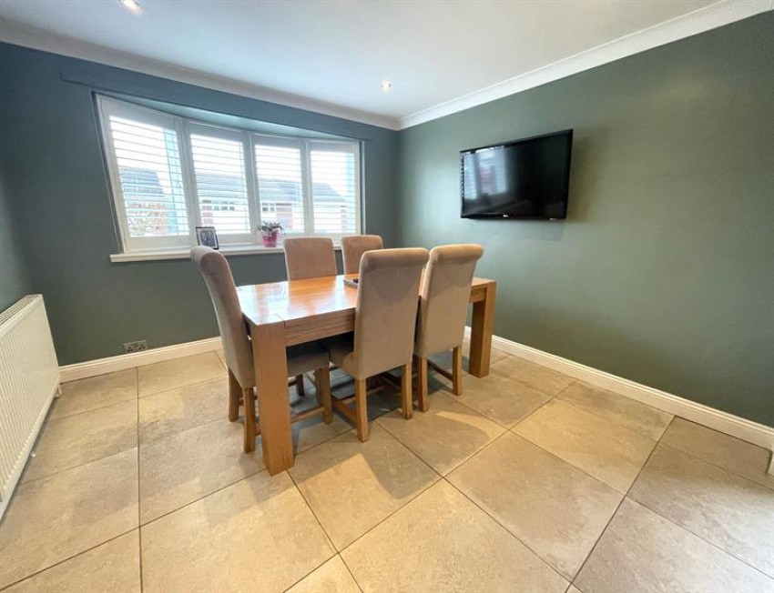 Images for 21 Branden Drive, Knutsford