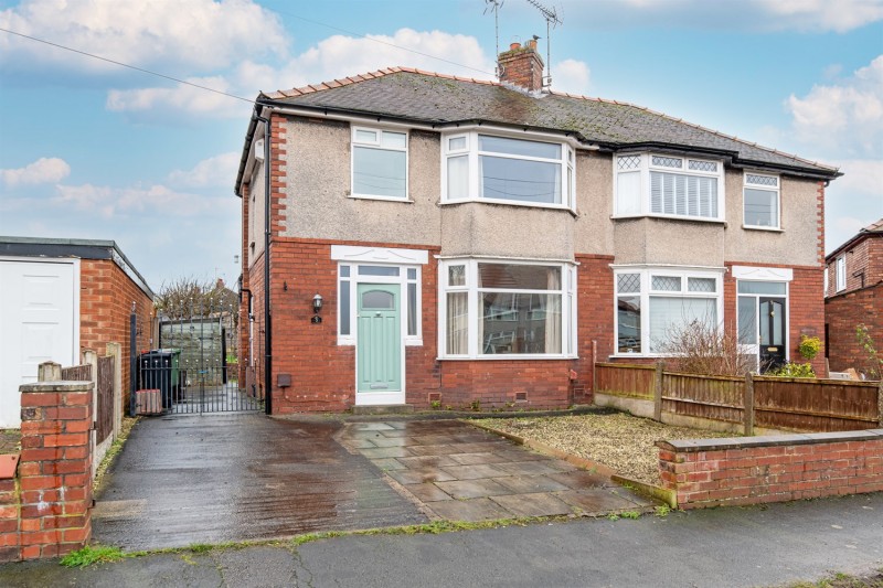 Hill View Avenue, Helsby, Frodsham