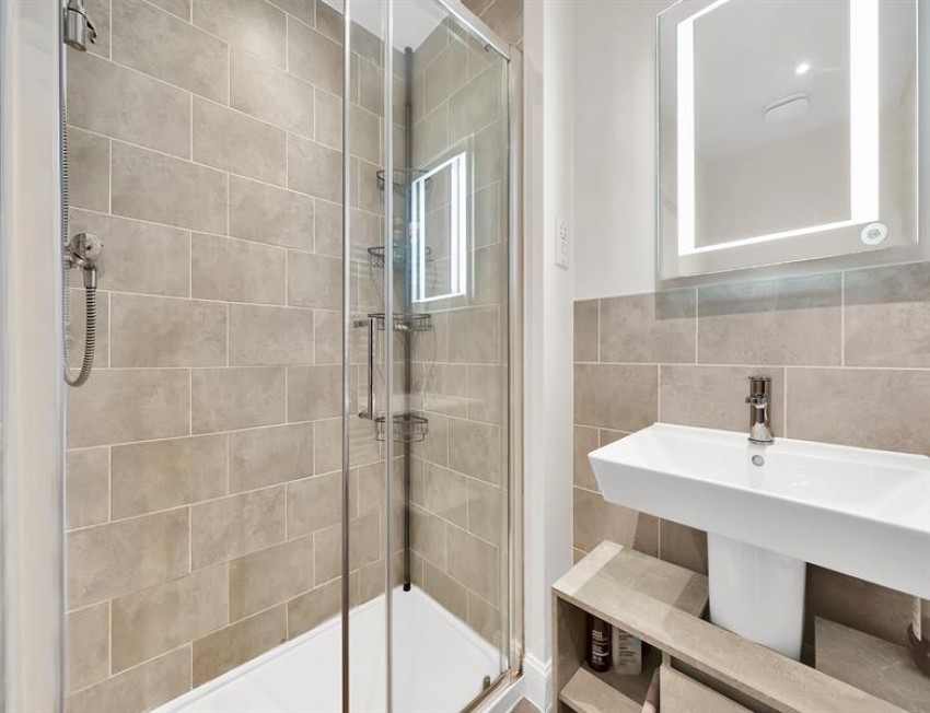 Images for Meadow End Road, Chelford