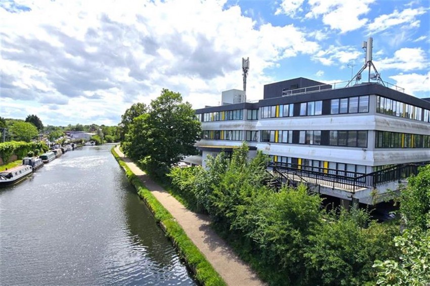 Images for Park Road, Timperley, Altrincham