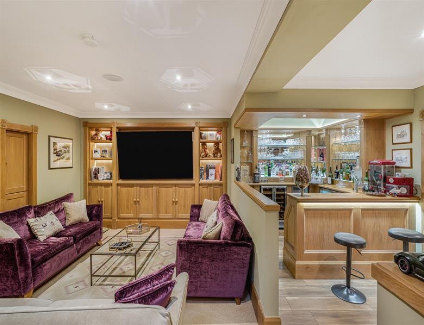 Images for Dutton, Warrington