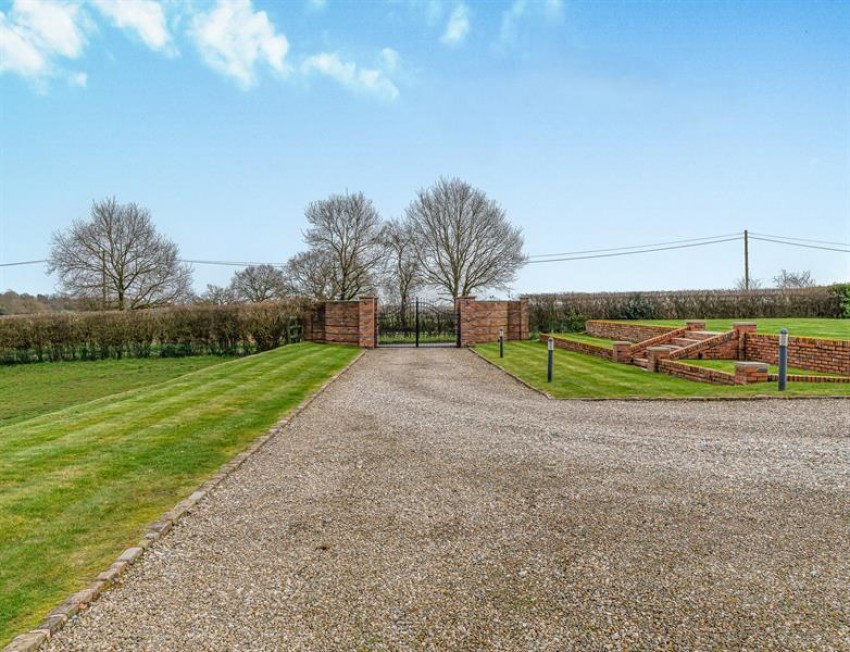 Images for Dutton, Warrington