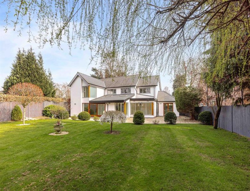 Images for Yew Tree Way, Prestbury, Macclesfield