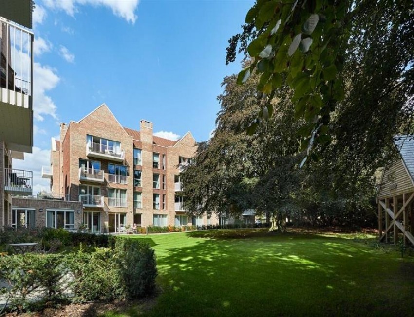 Images for Chapelwood, Alderley Road, Wilmslow