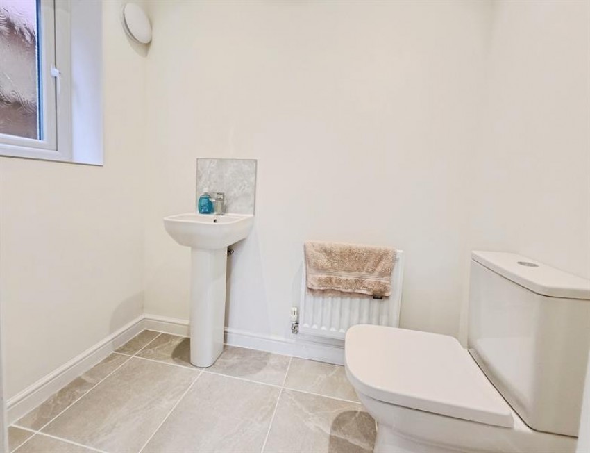 Images for Siskin Way, Daresbury