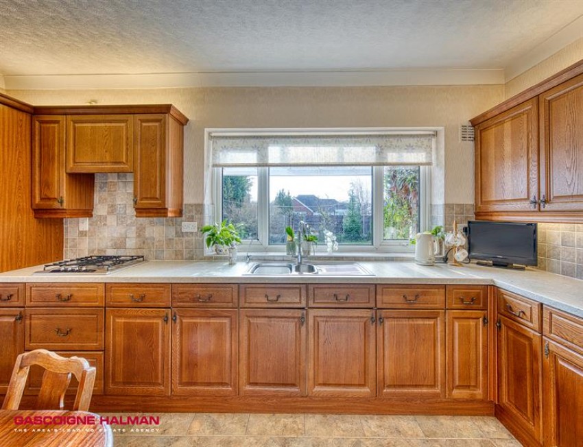 Images for Kitts Moss Lane, Bramhall