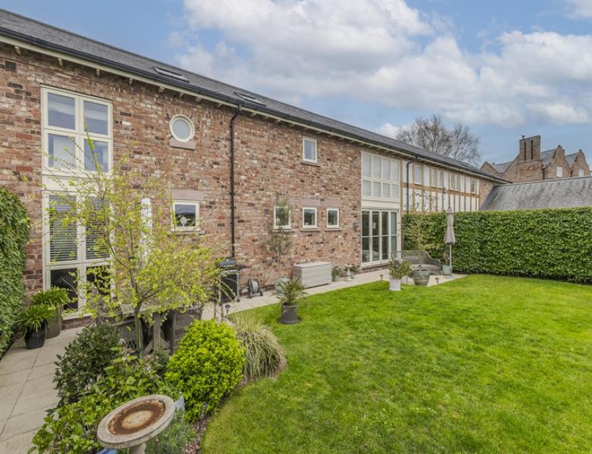 Images for Superb 2017 built house with lovely rural views