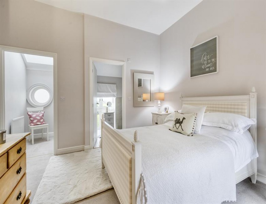 Images for Superb 2017 built house with lovely rural views