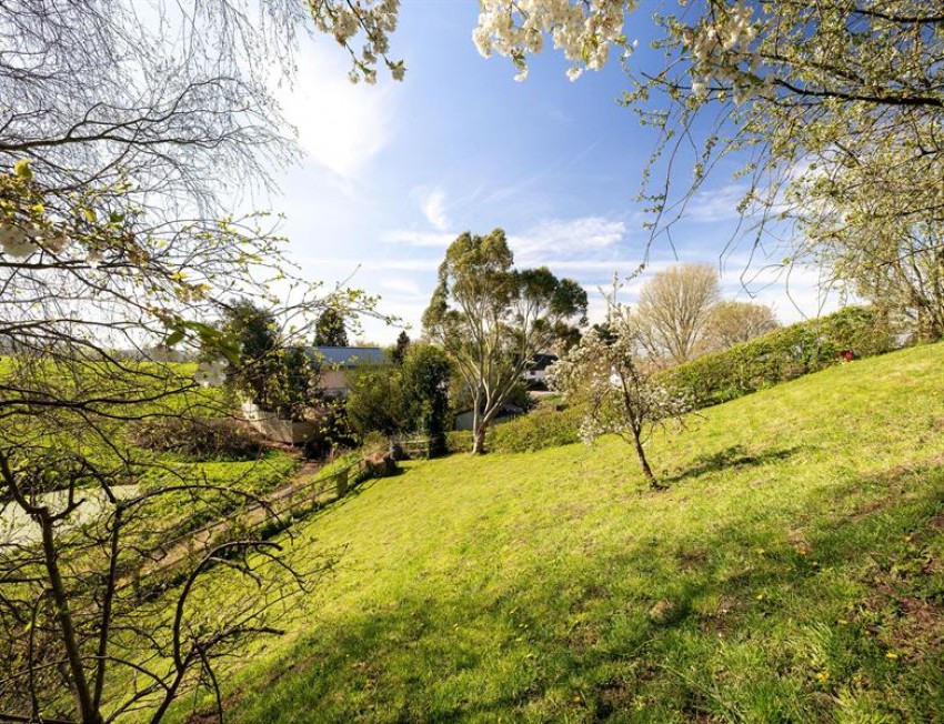 Images for Superb Utkinton house with rural views