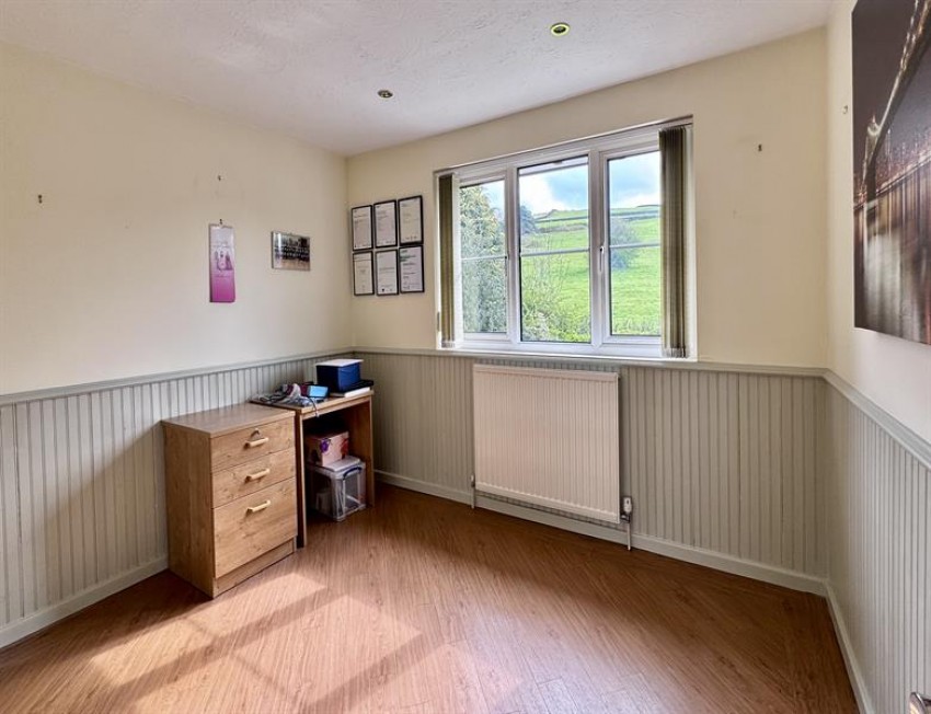 Images for Hathersage Drive, Glossop